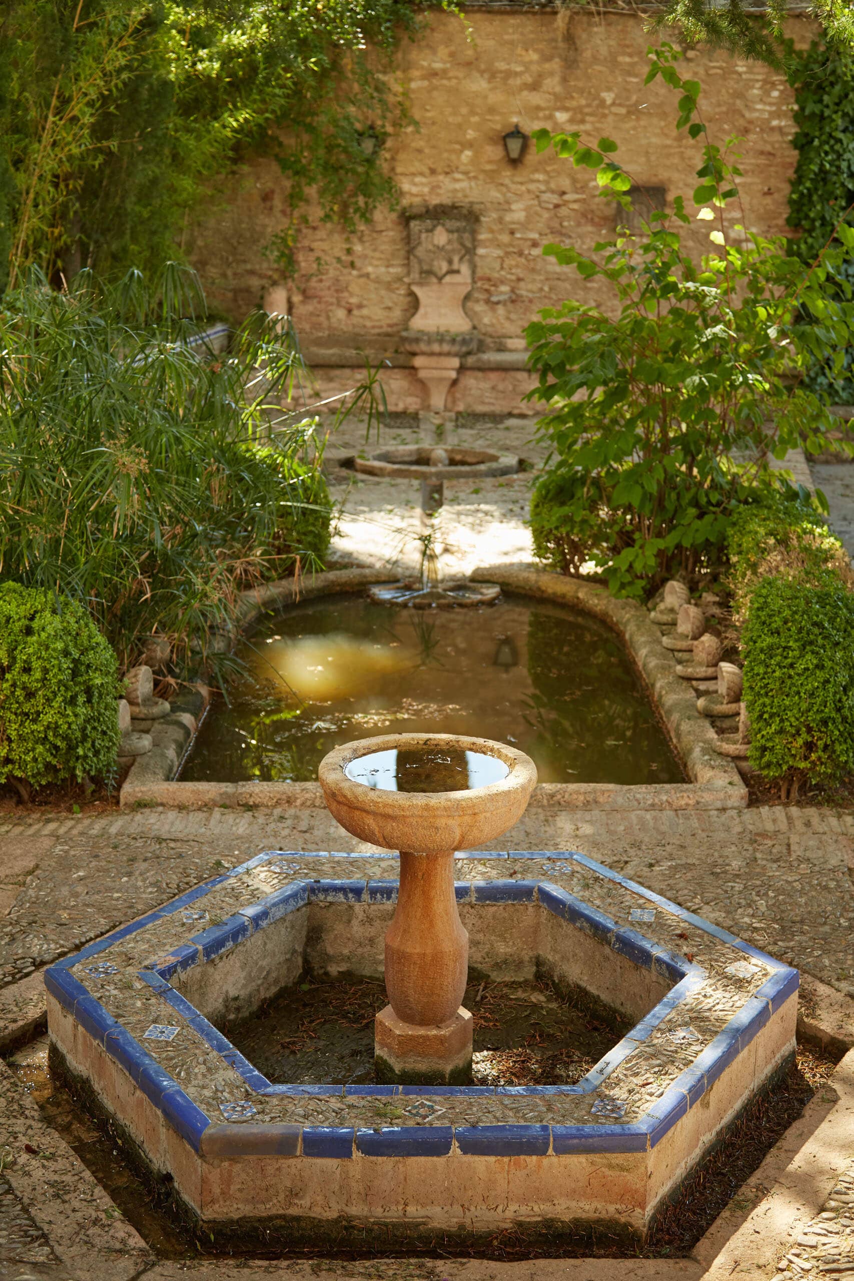 Water feature in the Moorish courtyard of Mondragón palace