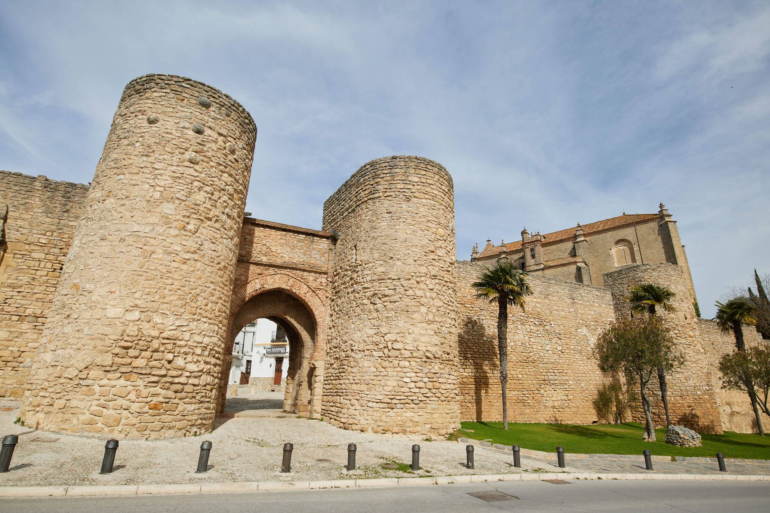 Moorish entrance of the Puerta de Almocabar
