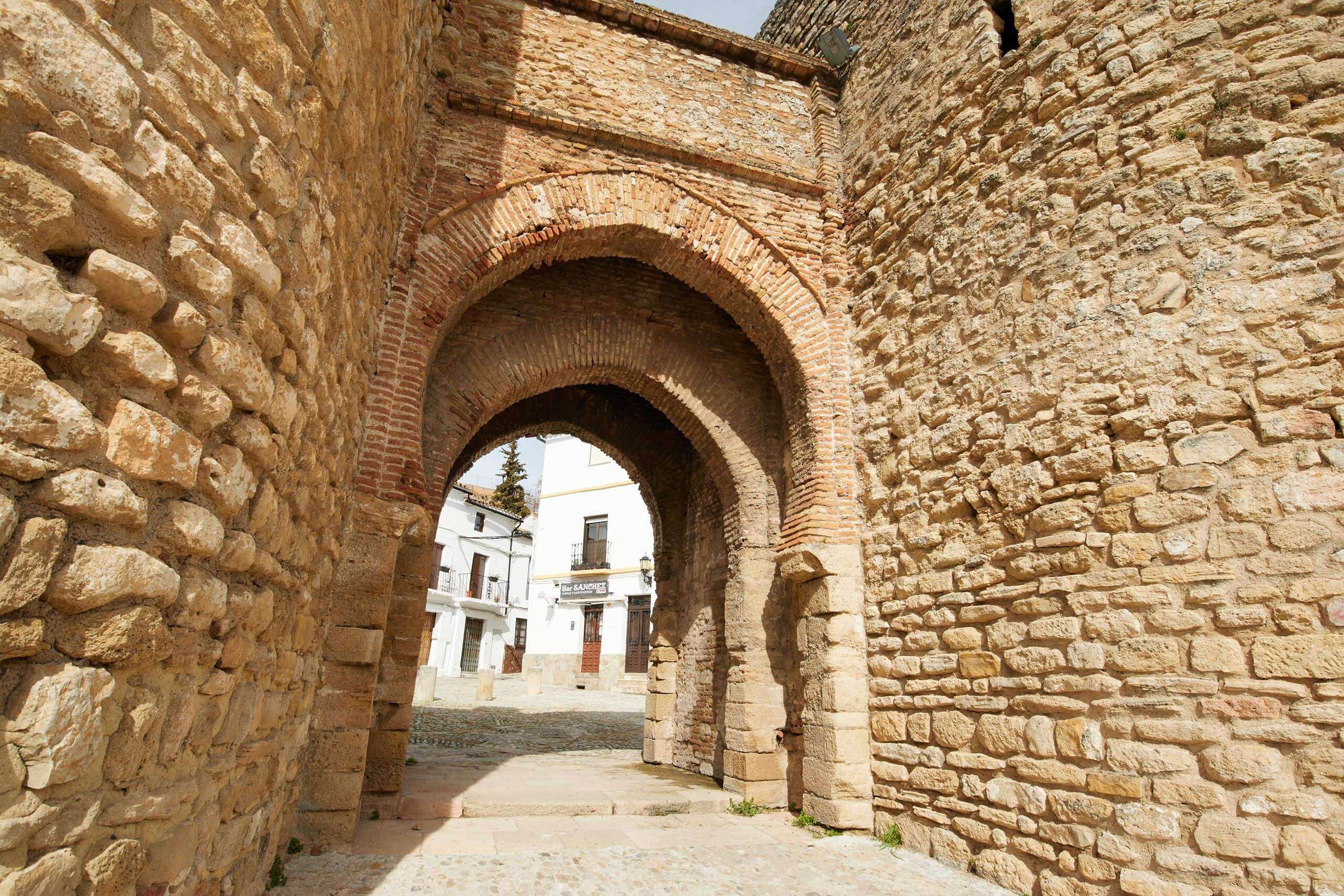 Moorish entrance of Perta de Almocabar